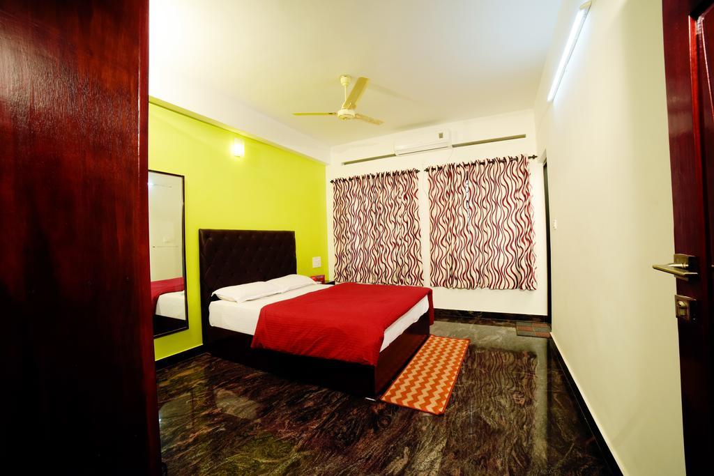 Beersheba Three Bed Room A/C Apartments Thiruvananthapuram ภายนอก รูปภาพ