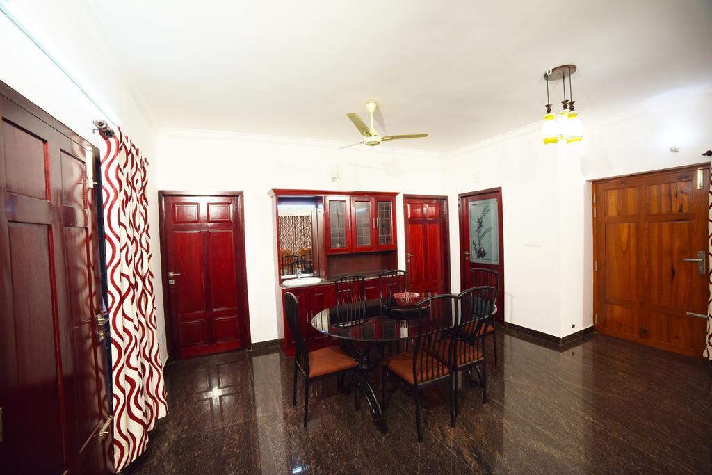 Beersheba Three Bed Room A/C Apartments Thiruvananthapuram ภายนอก รูปภาพ