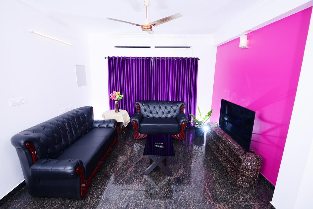 Beersheba Three Bed Room A/C Apartments Thiruvananthapuram ภายนอก รูปภาพ