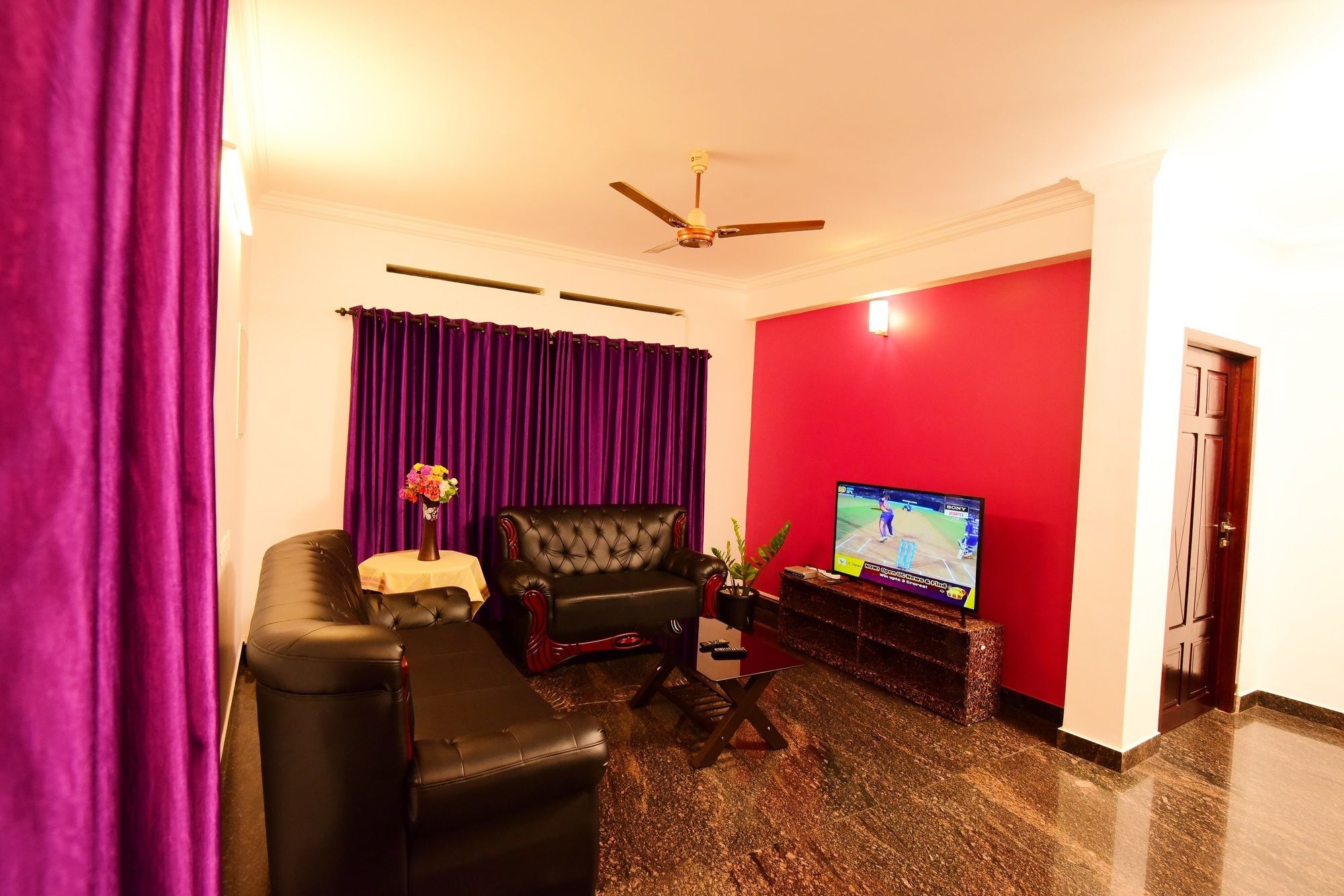Beersheba Three Bed Room A/C Apartments Thiruvananthapuram ภายนอก รูปภาพ